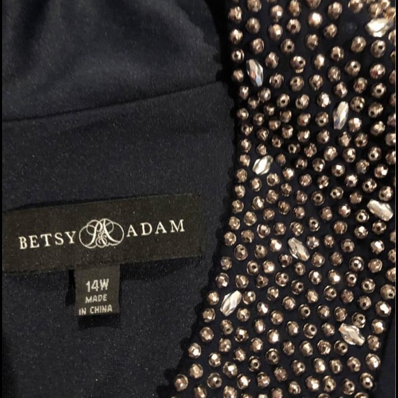 Evening dress - Picture 2 of 10